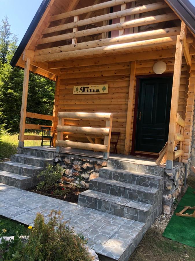Tilia Cottage Banjska stena Mitrovac Exteriör bild