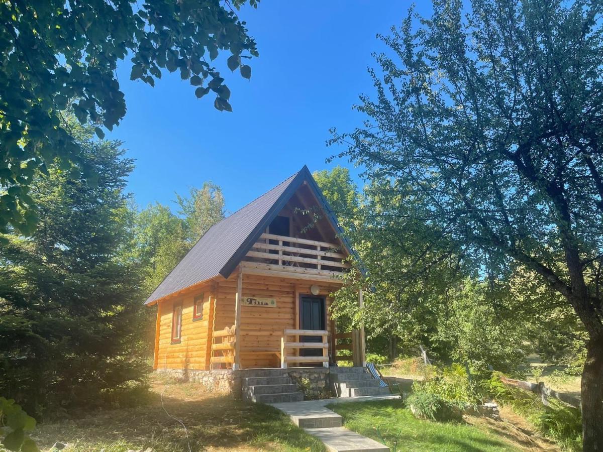 Tilia Cottage Banjska stena Mitrovac Exteriör bild